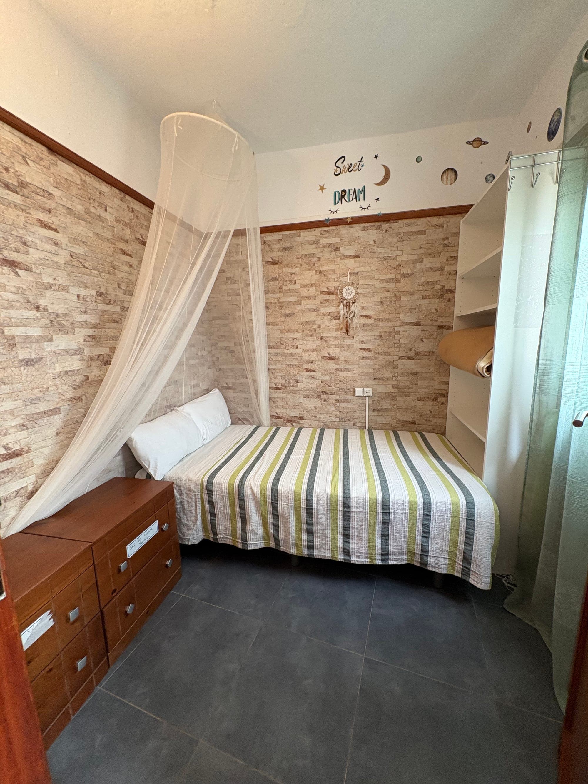 VIVIENDA EN ÓRZOLA A 50 METROS DEL MAR · DOS VIVIENDAS EN UNA — imagen 10