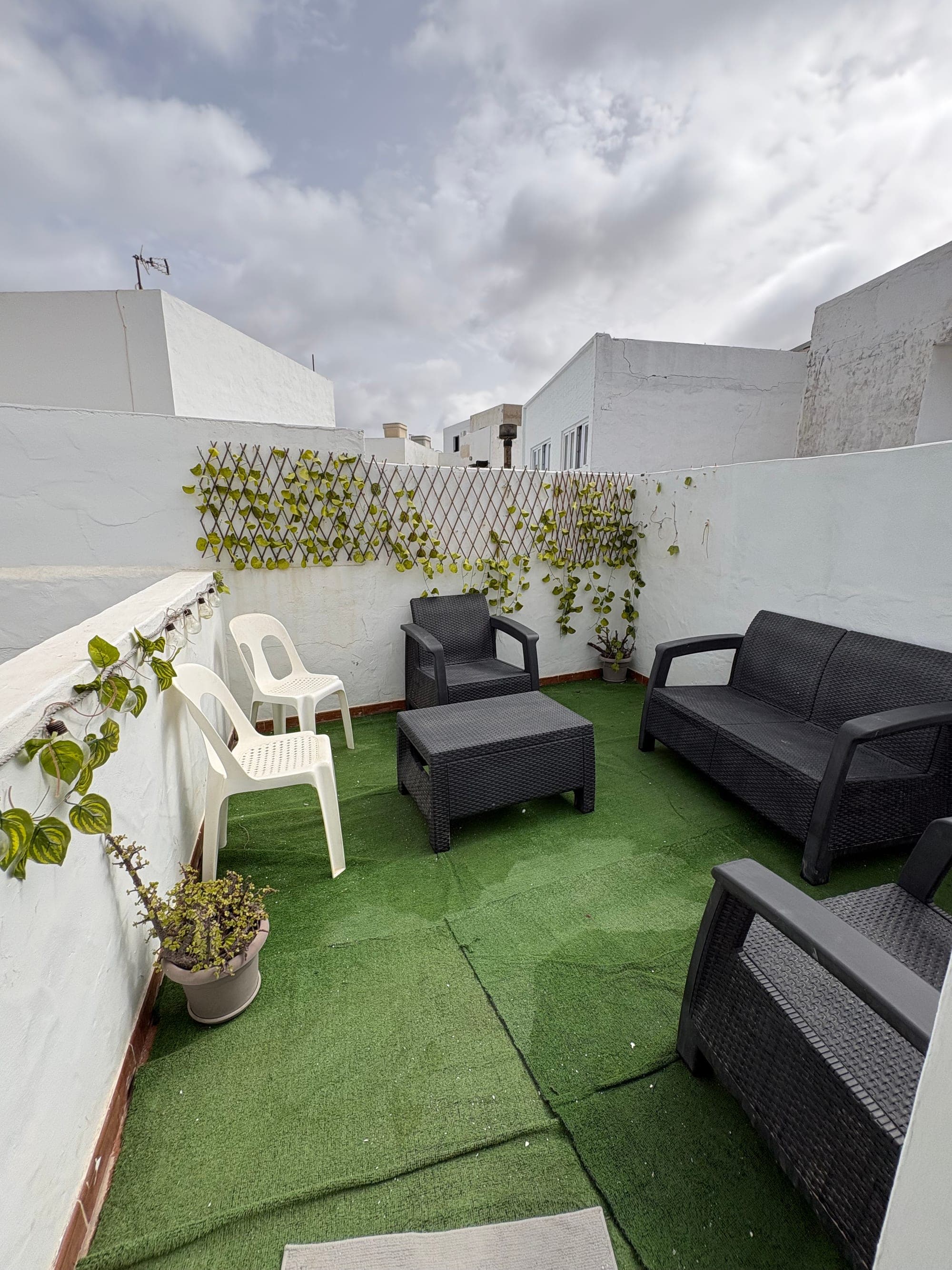 VIVIENDA EN ÓRZOLA A 50 METROS DEL MAR · DOS VIVIENDAS EN UNA — imagen 31