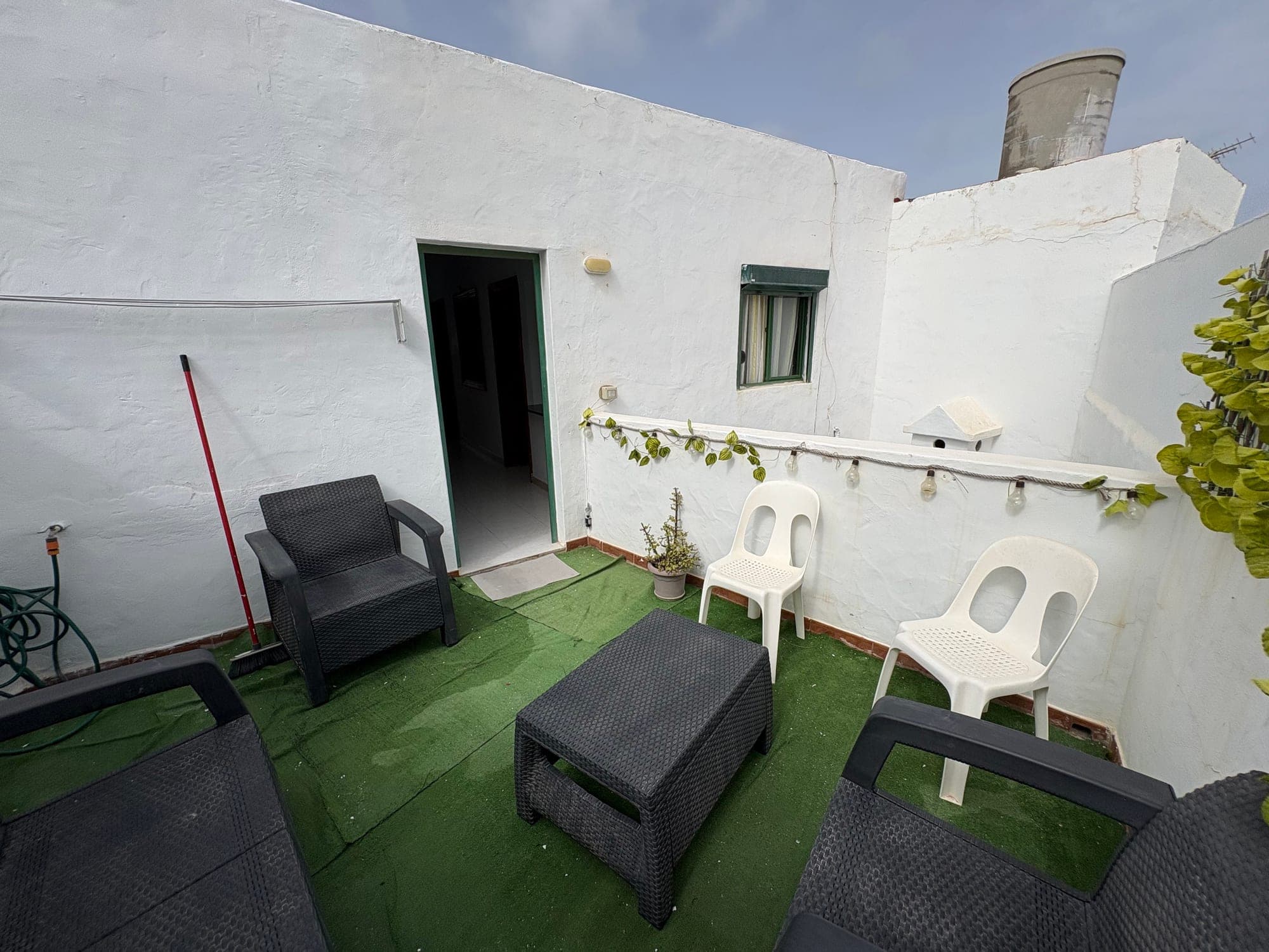 VIVIENDA EN ÓRZOLA A 50 METROS DEL MAR · DOS VIVIENDAS EN UNA — imagen 32