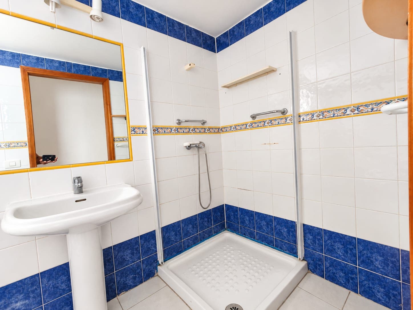AMPLIA VIVIENDA DE 4 HABITACIONES EN EL CENTRO DE ARRECIFE — imagen 13