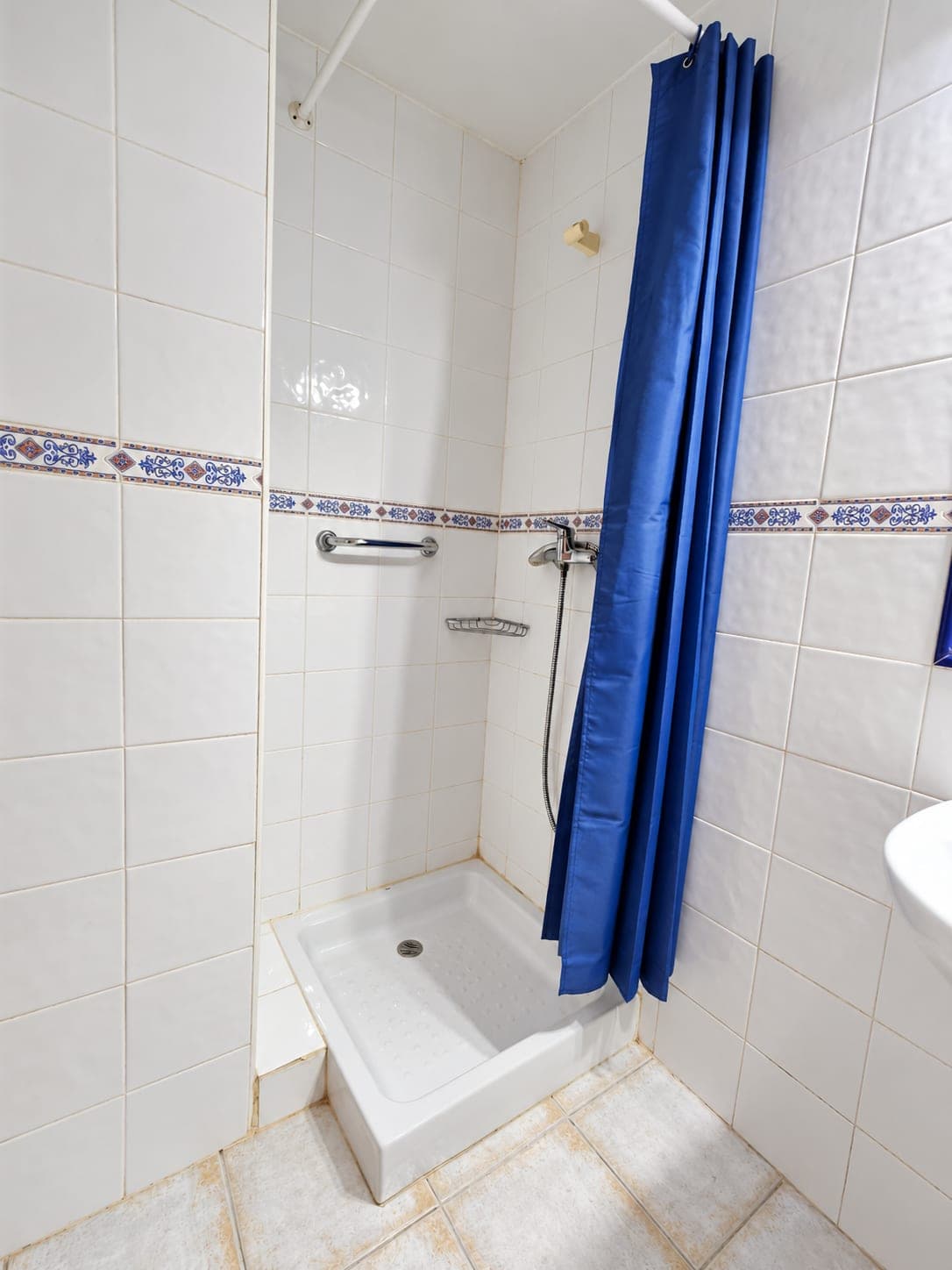 AMPLIA VIVIENDA DE 4 HABITACIONES EN EL CENTRO DE ARRECIFE — imagen 20