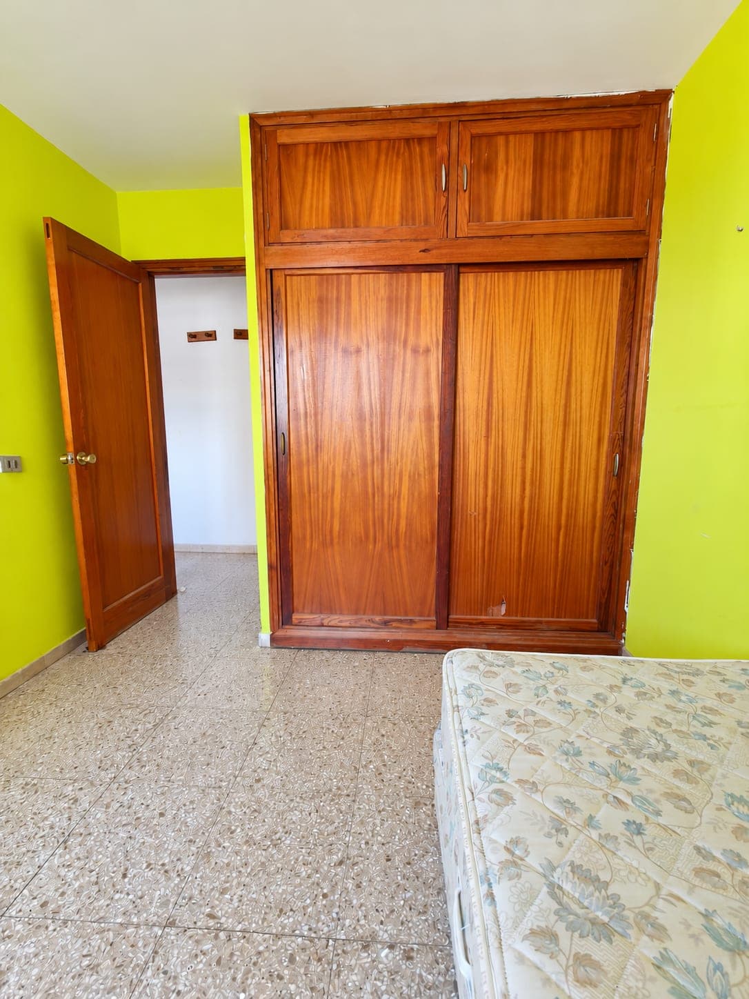 AMPLIA VIVIENDA DE 4 HABITACIONES EN EL CENTRO DE ARRECIFE — imagen 21
