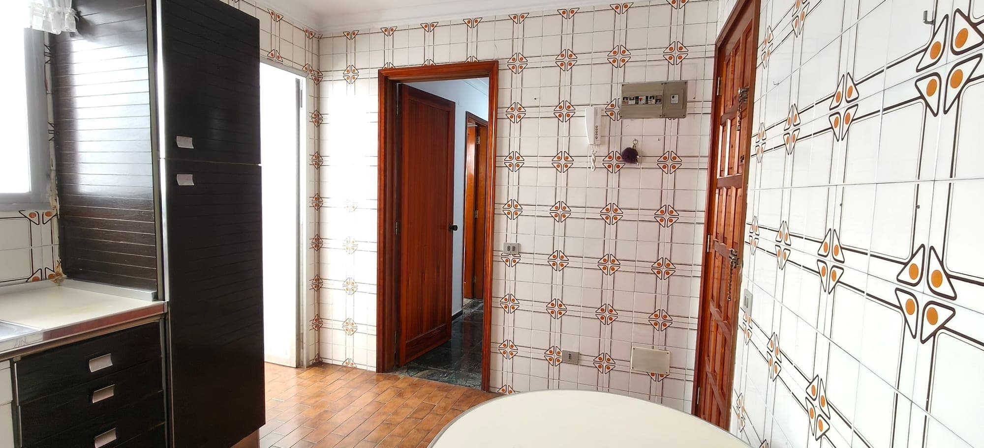 AMPLIA VIVIENDA DE CUATRO HABITACIONES CON GARAJE EN EL CENTRO DE ARRECIFE — imagen 25