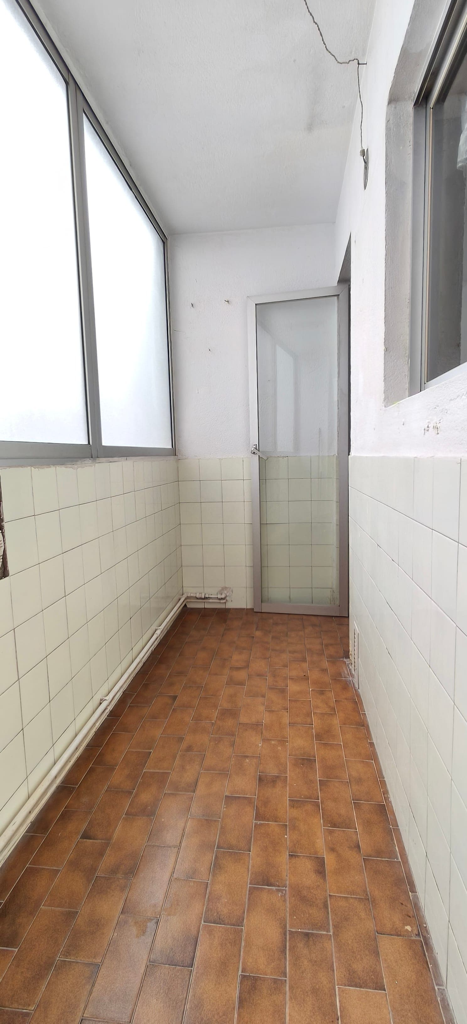 AMPLIA VIVIENDA DE CUATRO HABITACIONES CON GARAJE EN EL CENTRO DE ARRECIFE — imagen 27