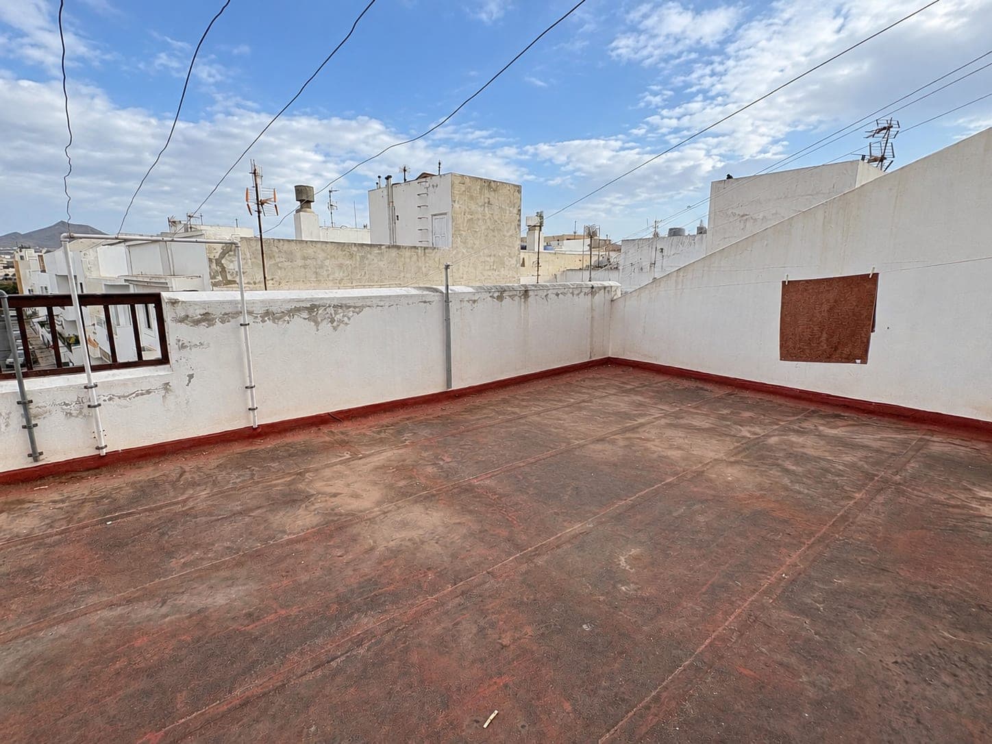 AMPLIO PISO DE 3 HABITACIONES EN PRIMERA PLANTA CON ASCENSOR, ZONA JUZGADOS ARRECIFE — imagen 22