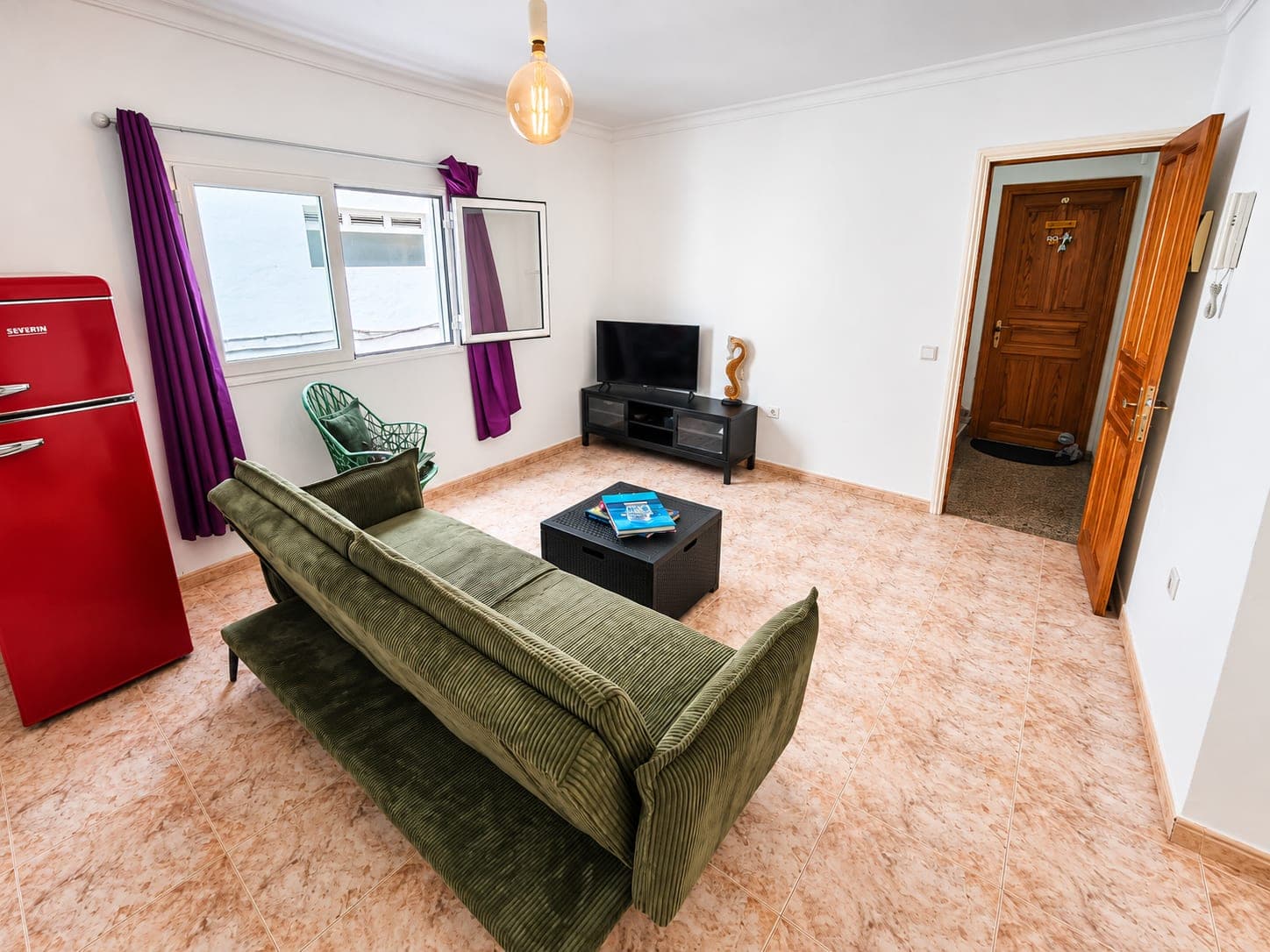 APARTAMENTO CON AZOTEA PRIVADA JUNTO AL VARADERO PUERTO DEL CARMEN, LANZAROTE — imagen 3