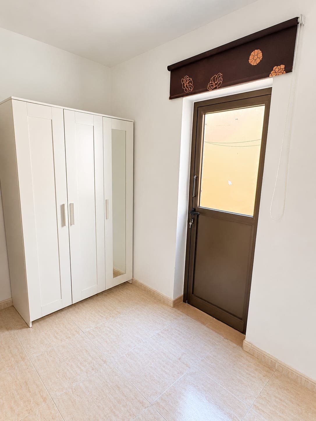 BONITO PISO DE 2 HABITACIONES EN ARGANA ALTA – ARRECIFE — imagen 4