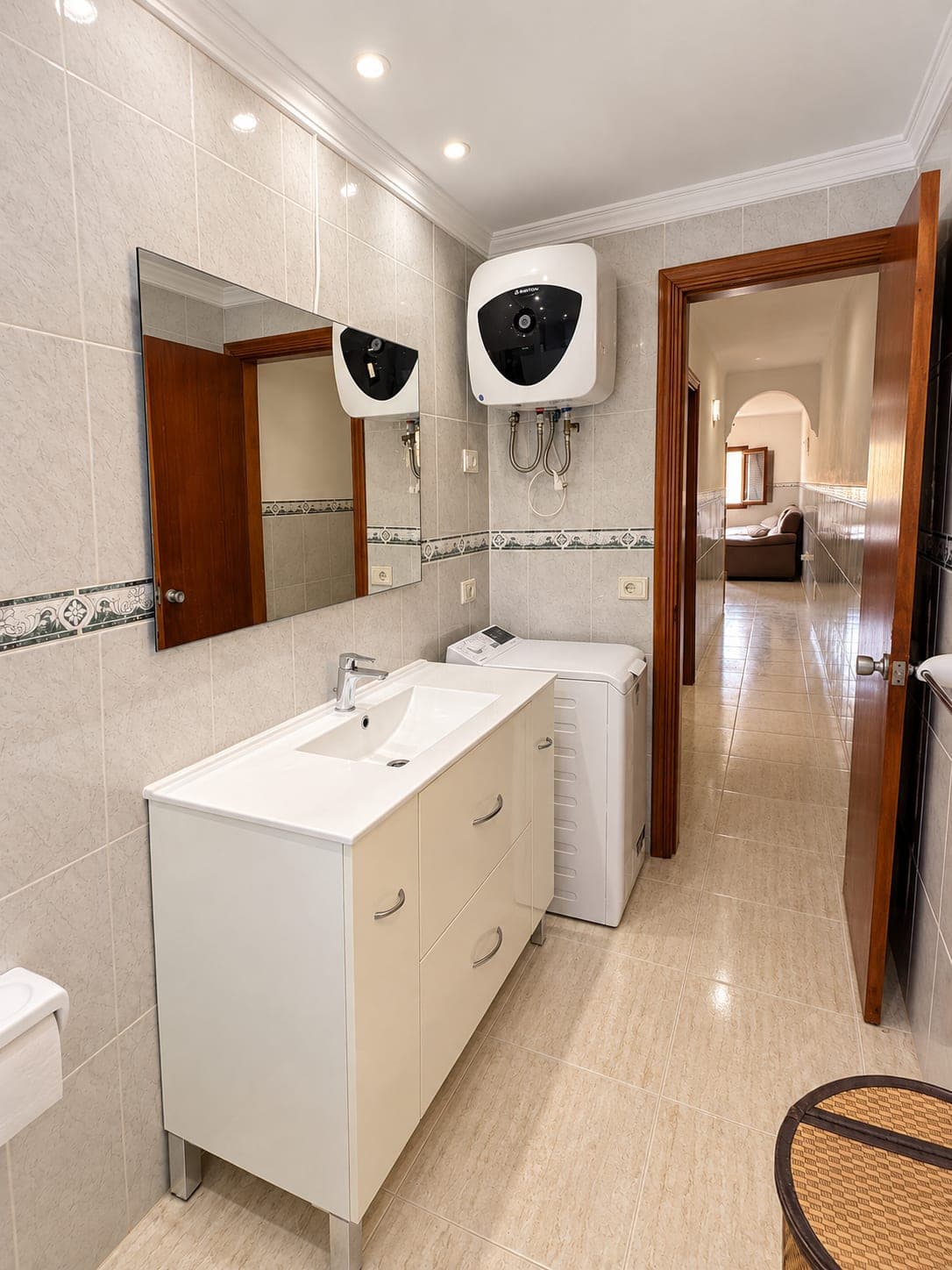 BONITO PISO DE 2 HABITACIONES EN ARGANA ALTA – ARRECIFE — imagen 13