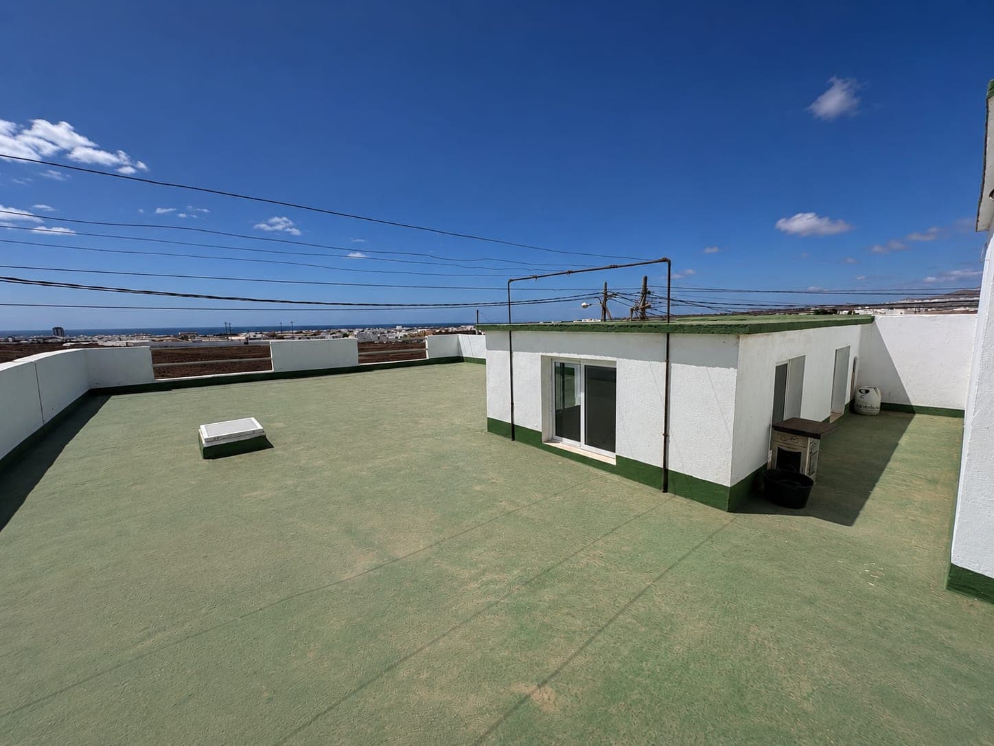 CASA TERRERA INDEPENDIENTE, REFORMADA, CON GARAJE Y GRAN AZOTEA CON VISTAS — imagen 24