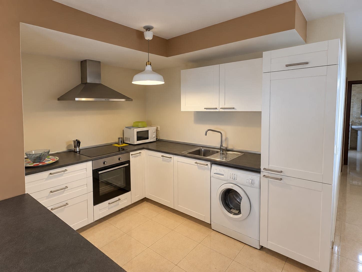 EXCELENTE PISO DE UNA HABITACIÓN CON GARAJE EN SAN FRANCISCO JAVIER — imagen 4