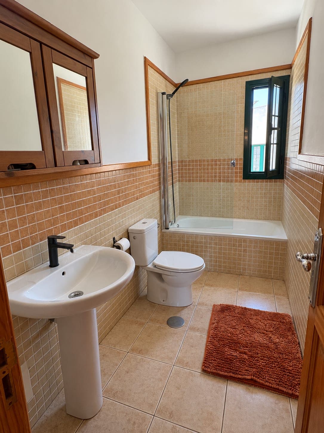 EXCELENTE PROPIEDAD TIPO DUPLEX DE 2 HABITACIONES Y 2 BAÑOS EN UGA - LANZAROTE — imagen 14