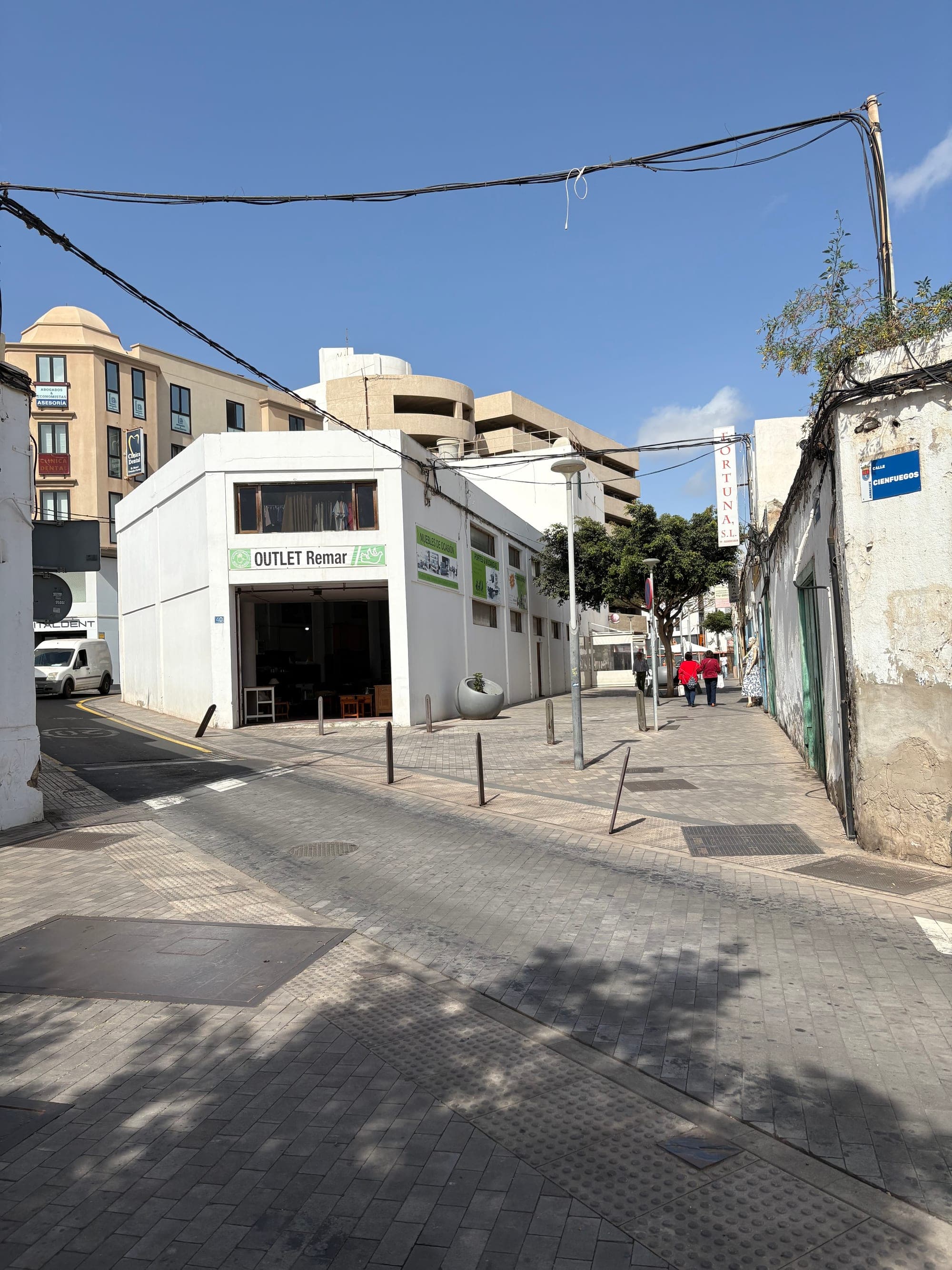 IMPORTANTE OFICINA EN ZONA CENTRICA DE ARRECIFE — imagen 10