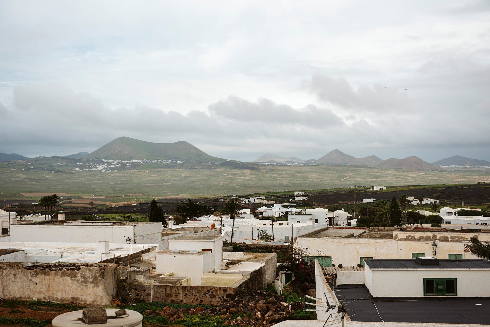 Una Joya Histórica en el Corazón de la Villa de Teguise: Arte, Gastronomía y Hogar — imagen 21
